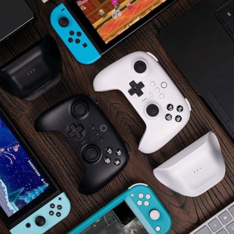 Colores de Gamepad 8BitDo Ultimate Bluetooth 5.0 con base de carga Negro - Mando Nintendo Switch/PC