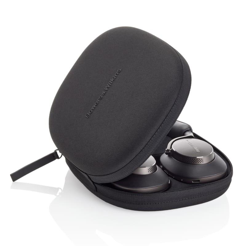Bowers & Wilkins Px8 ANC Preto - Auscultadores Bluetooth - estojo de transporte