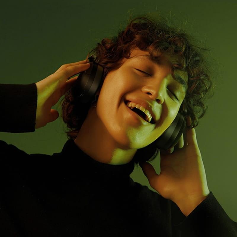 QCY H4 ANC Negro - Auriculares Bluetooth - colocación