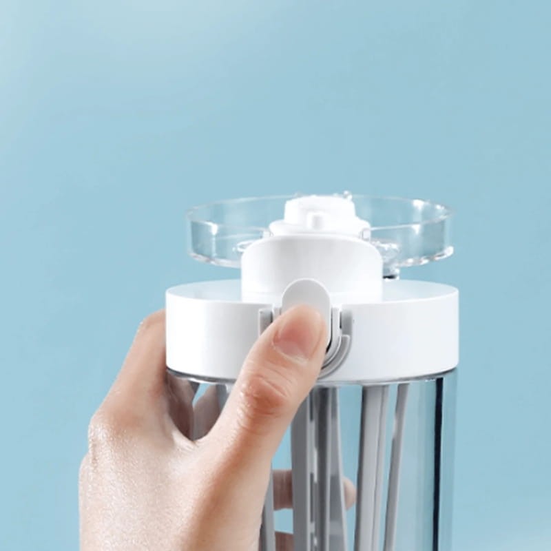 Xiaomi Tritan Water Bottle Blanco - botón de apertura de la tapa