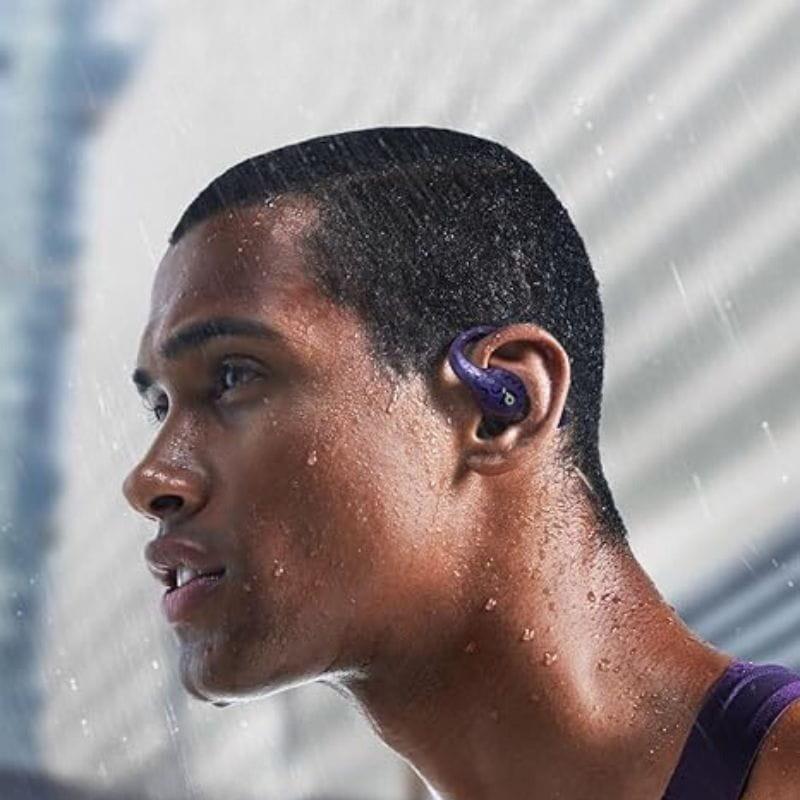 Soundcore AeroFit Pro Purple - auscultadores Bluetooth imagem realista à chuva