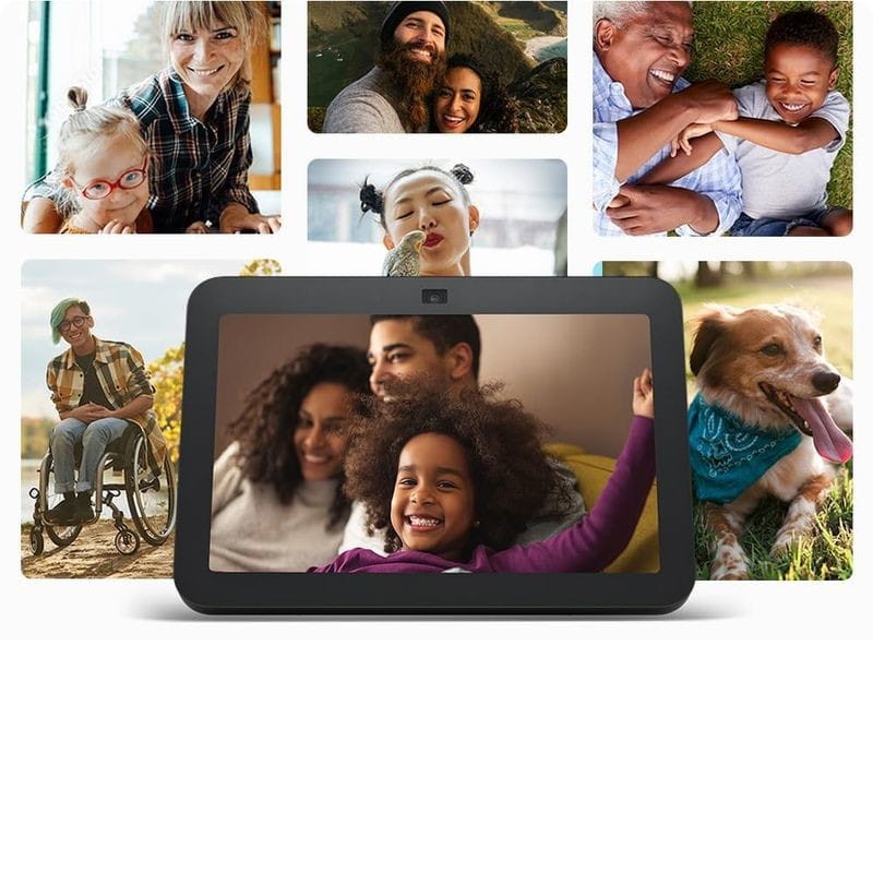 Amazon Echo Show 8 3ème génération anthracite, écran HD avec cadre fin, caméra centrée, photos familiales affichées, assistant domestique intelligent