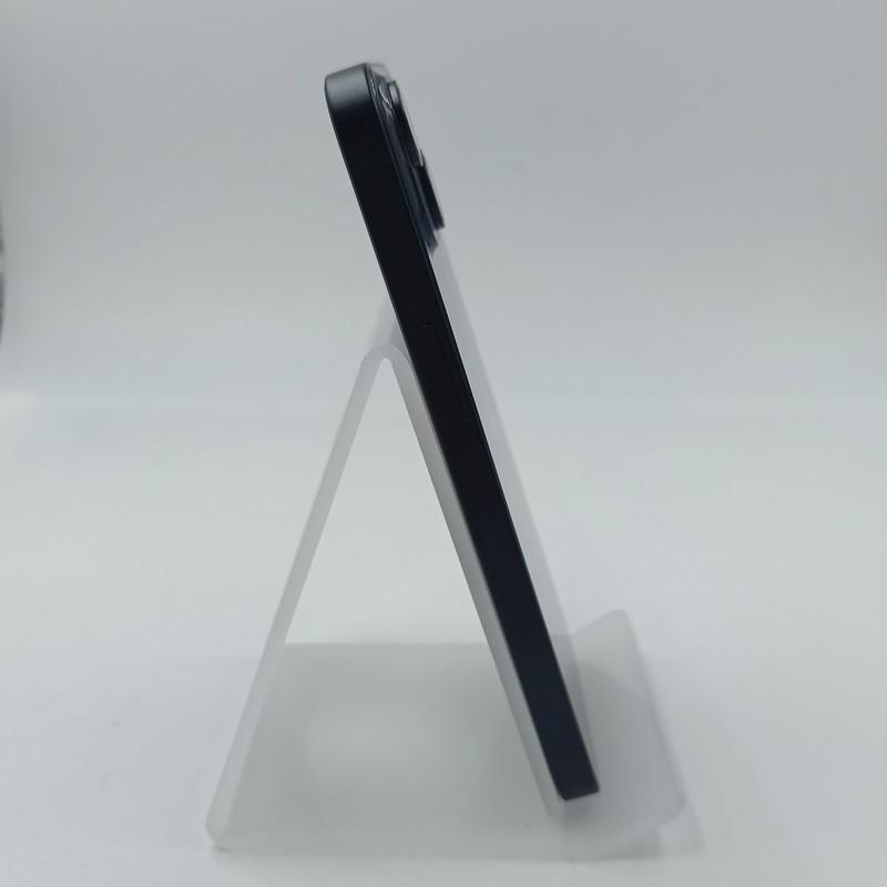 Photo réelle du côté gauche de l'Apple iPhone 14 128 Go Midnight Renewed - Excellent état