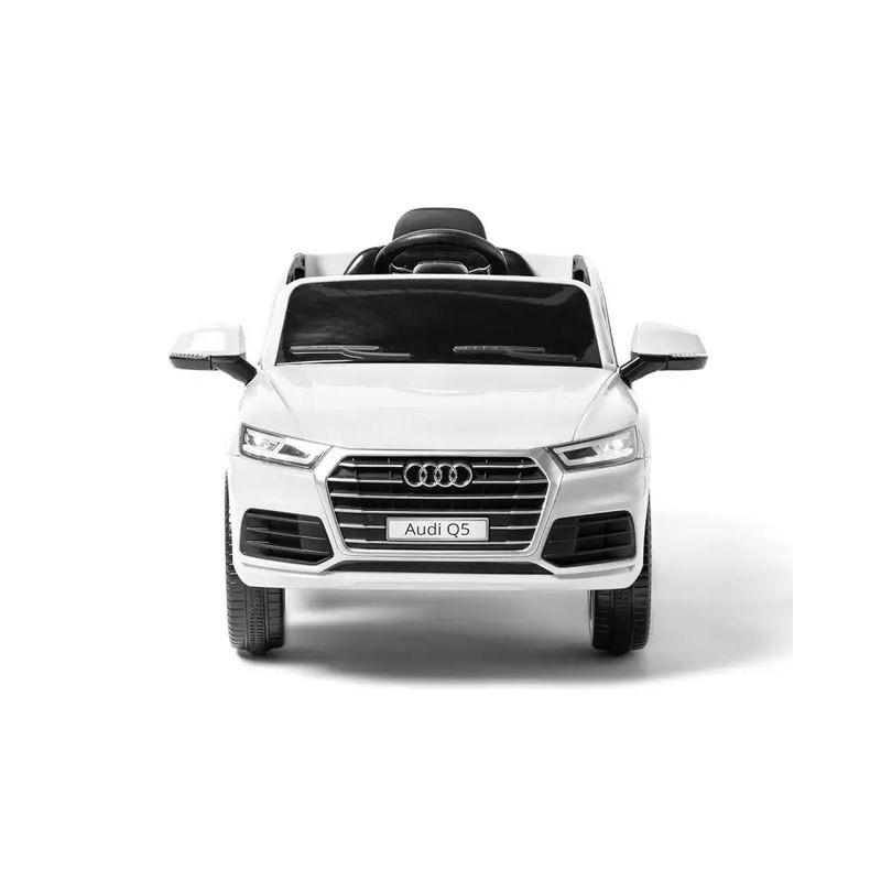 Audi Q5 12V Blanco para niños, carro eléctrico con parrilla Singleframe, faros LED, parabrisas oscuro, espejos laterales y llantas realistas