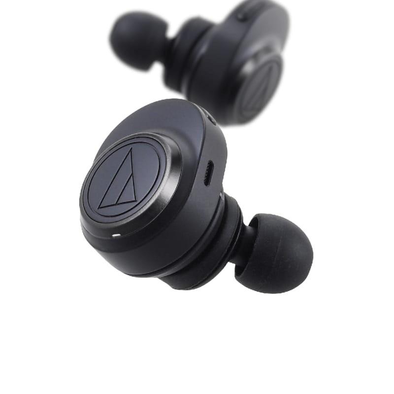 Slide https://ppoweb-pro.azurewebsites.net/cdnassets/audio-technica_ath-ckr7tw_tws_ie_bluetooth_negro_06_ad_l.jpg