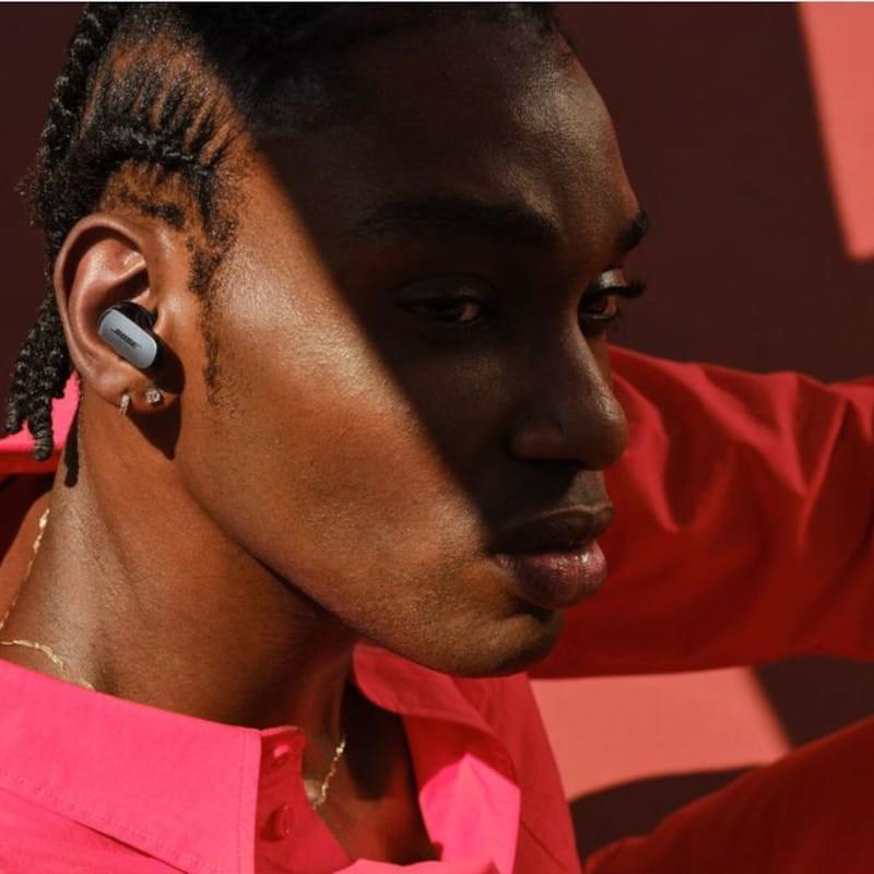 Grande qualité de Écouteurs Quietcomfort Ultra de Bose Noir - Casque d'écoute BluetoothMD