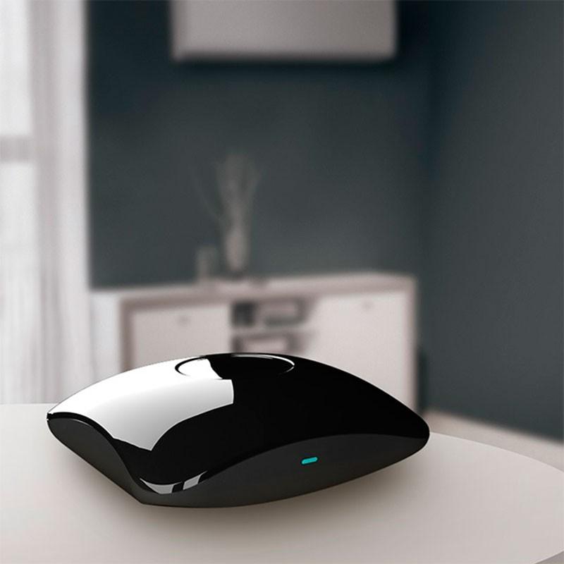 foto real del Broadlink RM4 Pro Google Home / Alexa