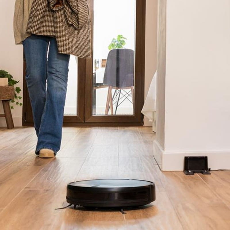 Conga 999 Map X-Treme - Robot Aspirador Foto real pavimento de madeira