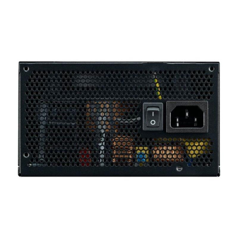 Detalle del interruptor de la Fuente de alimentación Cooler Master G800 GOLD 800W BULK