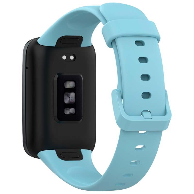 Slide https://ppoweb-pro.azurewebsites.net/cdnassets/correo_silicona_xiaomi_smart_band_7_pro_azul_claro_02_ad_l.jpg