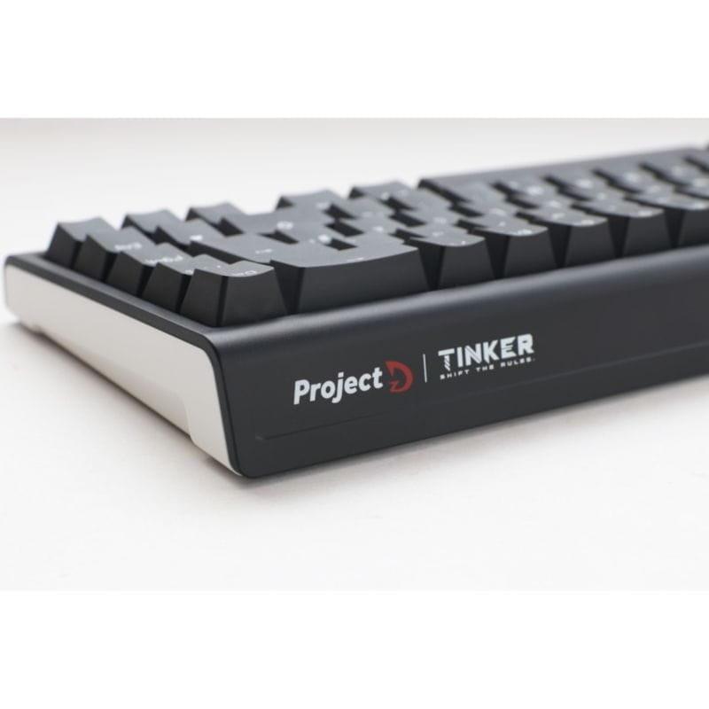 Détail des touches Keycaps PBT du Clavier Ducky Tinker65 RGB MX-Brown avec Switchs Bleus