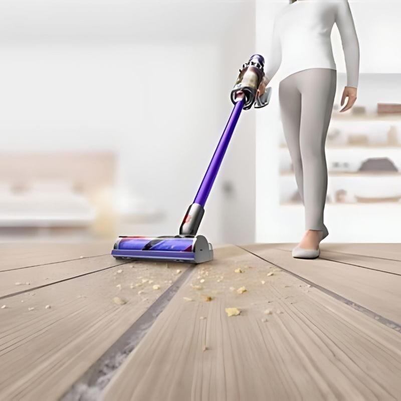 Dyson V11 Advanced  Níquel, Púrpura - Aspiradora de mano Sin bolsa limpia madera