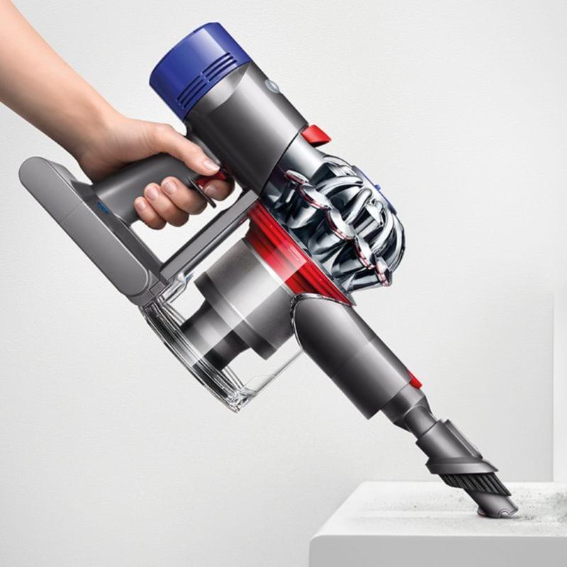 Aspirador Dyson V8 Advanced Níquel/Prata com cabeçote Motorbar