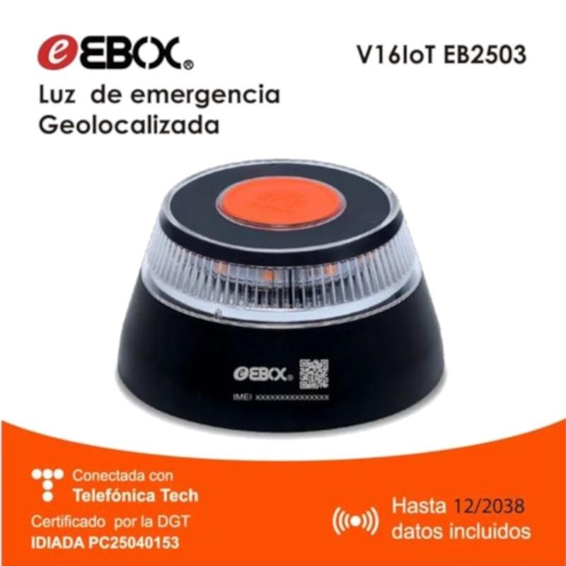 Frente de Baliza Ebox V16 IoT: luz de emergência LED com geolocalização, lente 360°, base preta, topo laranja, corpo translúcido. Inclui caixa com especificações.