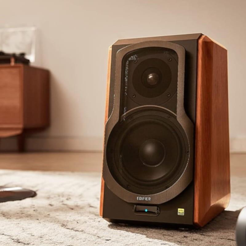 Slide https://ppoweb-pro.azurewebsites.net/cdnassets/edifier_s1000w_120w_negro_madera_conjunto_altavoces_08_ad_l.jpg