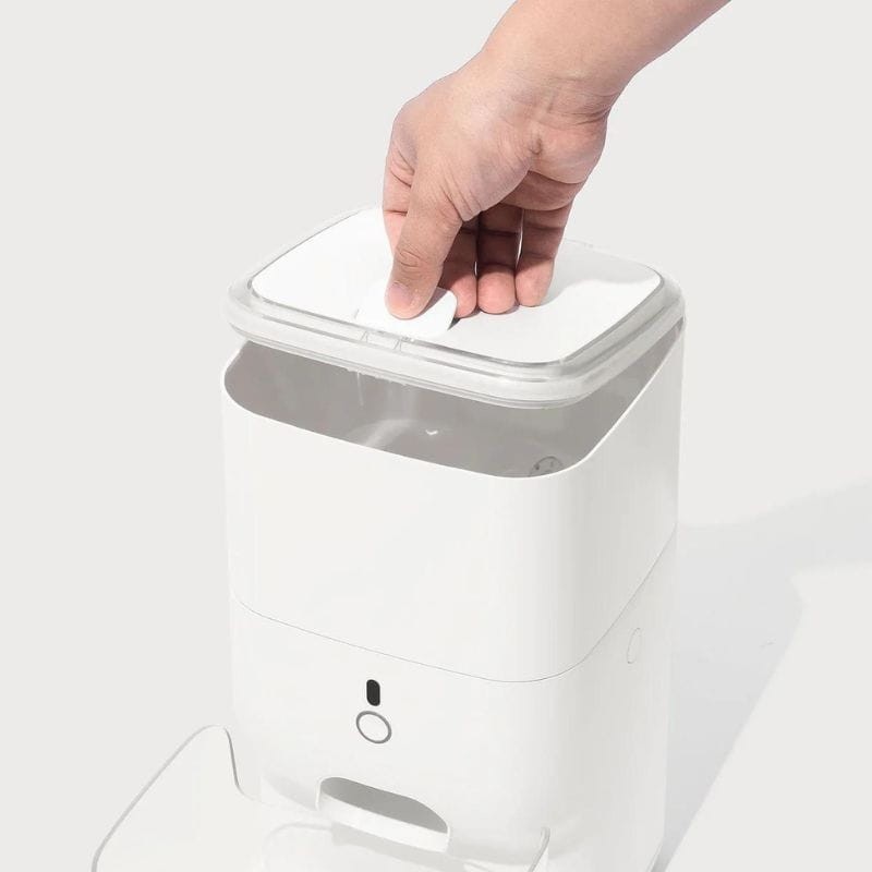 Catlink F04 Fresh 2 Luxury White Smart Feeder en ouvrant le couvercle