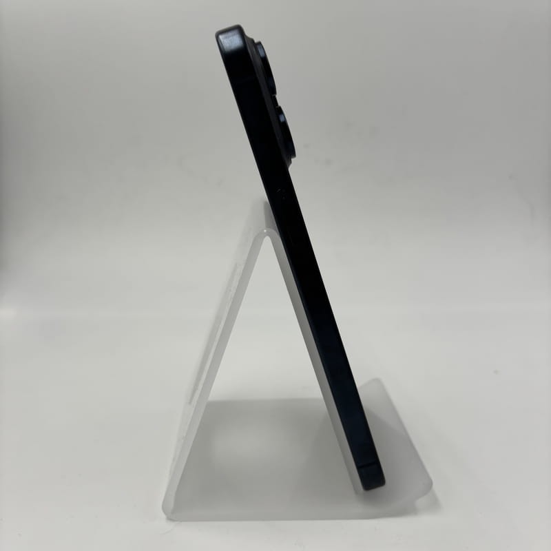 Foto real lateral izquierdo del Teléfono móvil Apple iPhone 15 Pro Max 256GB Azul