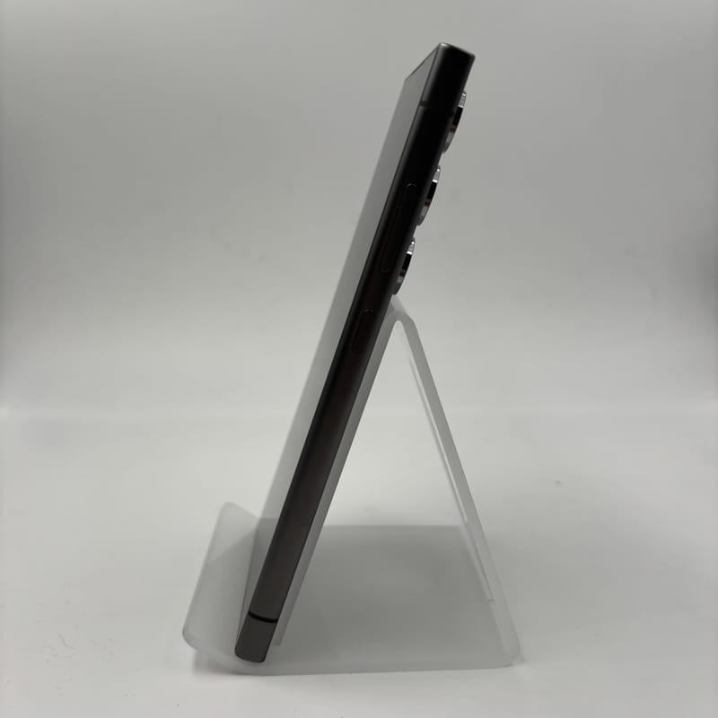 Foto real lateral izquierda del Teléfono móvil Samsung Galaxy S24 Ultra 5G 12GB/256GB Negro Renovado - Estado Premium