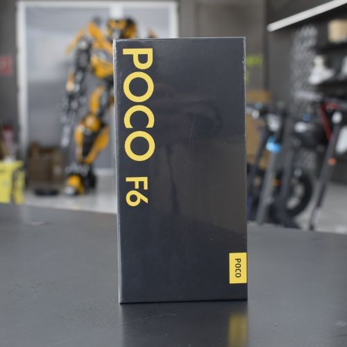 fotografía real de la caja del Teléfono móvil Xiaomi Poco F6 5G 12GB/512GB Color Titanio