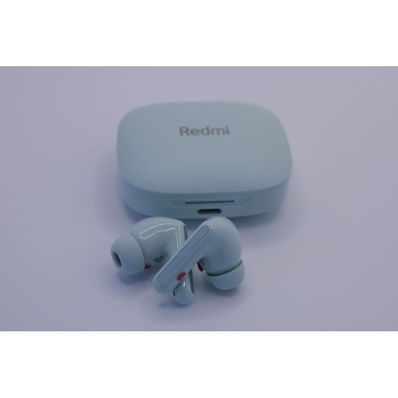 Photo du haut avec les Xiaomi Redmi Buds 6 Green avec suppression du bruit (ANC) - Casque Bluetooth