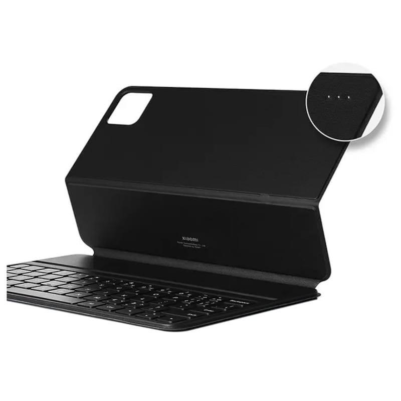 Slide https://ppoweb-pro.azurewebsites.net/cdnassets/funda_smart_case_xiaomi_pad_6_negro_003_ad_l.jpg