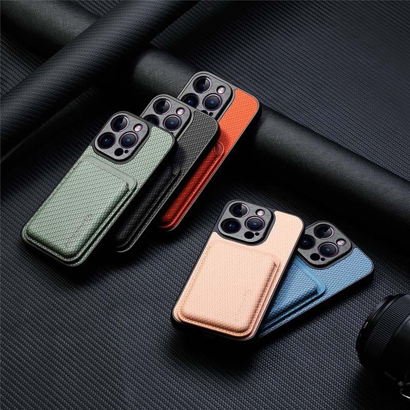 vista detallada de la Funda Wallet naranja con MagSafe y cartera para iPhone 15 Pro Max