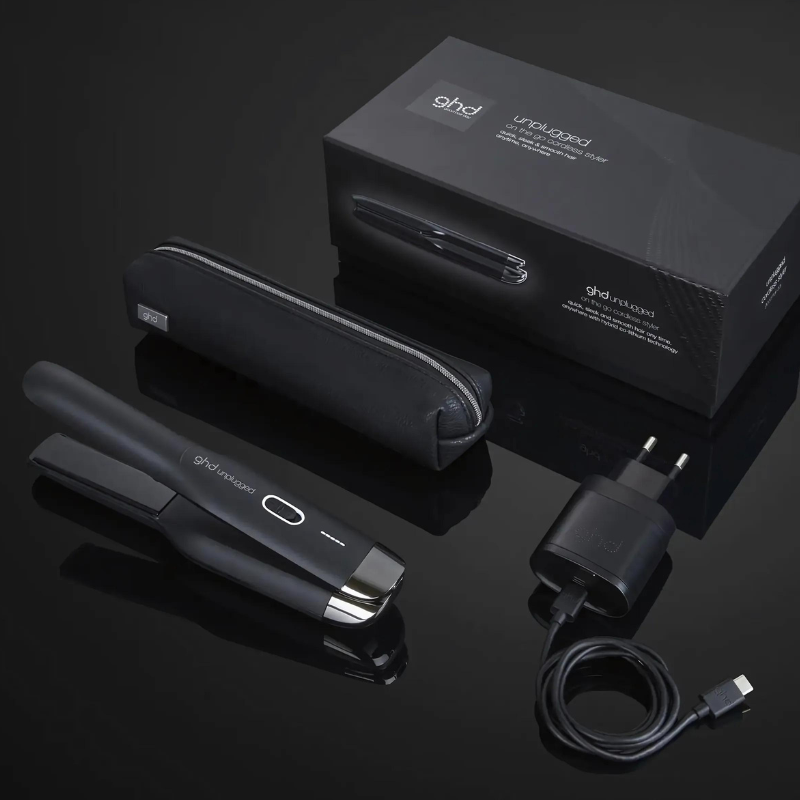 Plancha de pelo GHD Unplugged Negro con conector USB-C