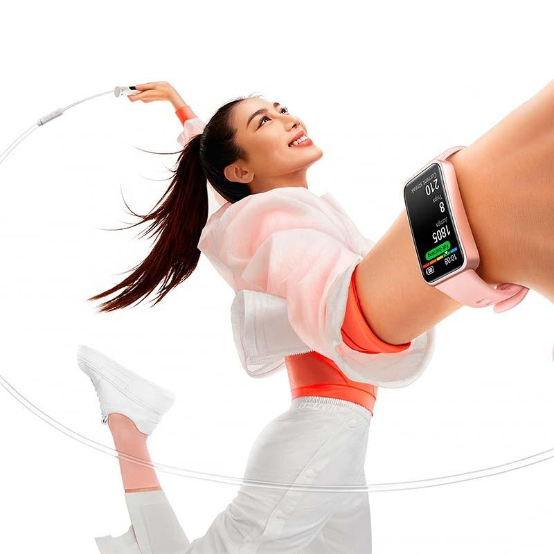 fotografía real de la Pulsera de actividad Huawei Band 9 Rosa
