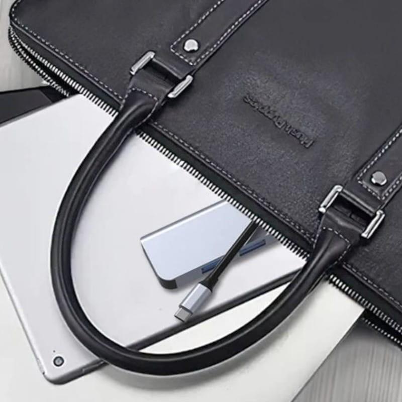 Slide https://ppoweb-pro.azurewebsites.net/cdnassets/hub_usb_byl_2013_gris_09_ad_l.jpg