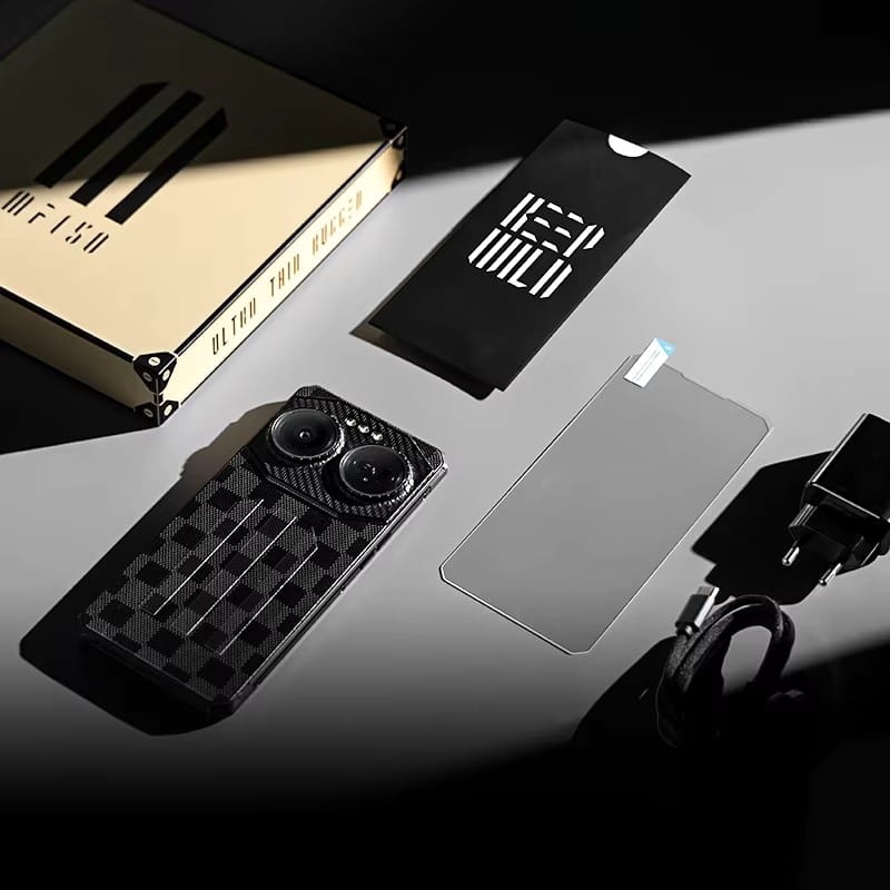 iiiF150 Air3 12Go/512Go Noir - Téléphone mobile durci - contenu de la boîte