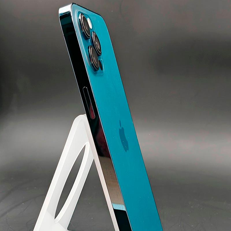 Slide https://ppoweb-pro.azurewebsites.net/cdnassets/iphone_12_pro_max_azul_pacifico_renovado_foto_real_04_ad_l.jpg