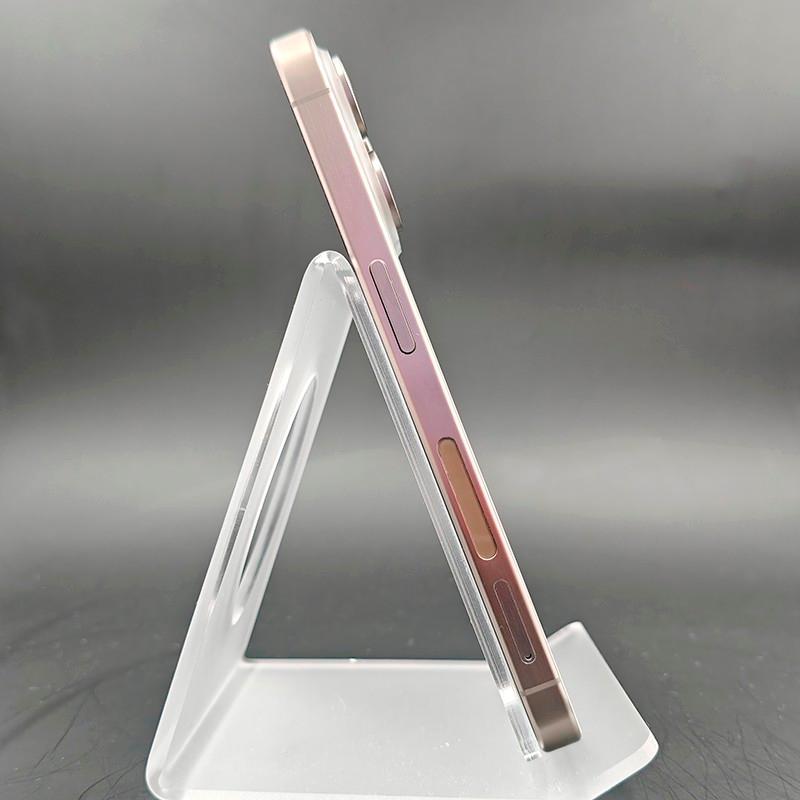 iPhone 15 Pro 5G 256Go, titane naturel. Profil fin, cadre brossé, bords plats, triple module photo pro, bouton action cuivré. Renewed État Premium.