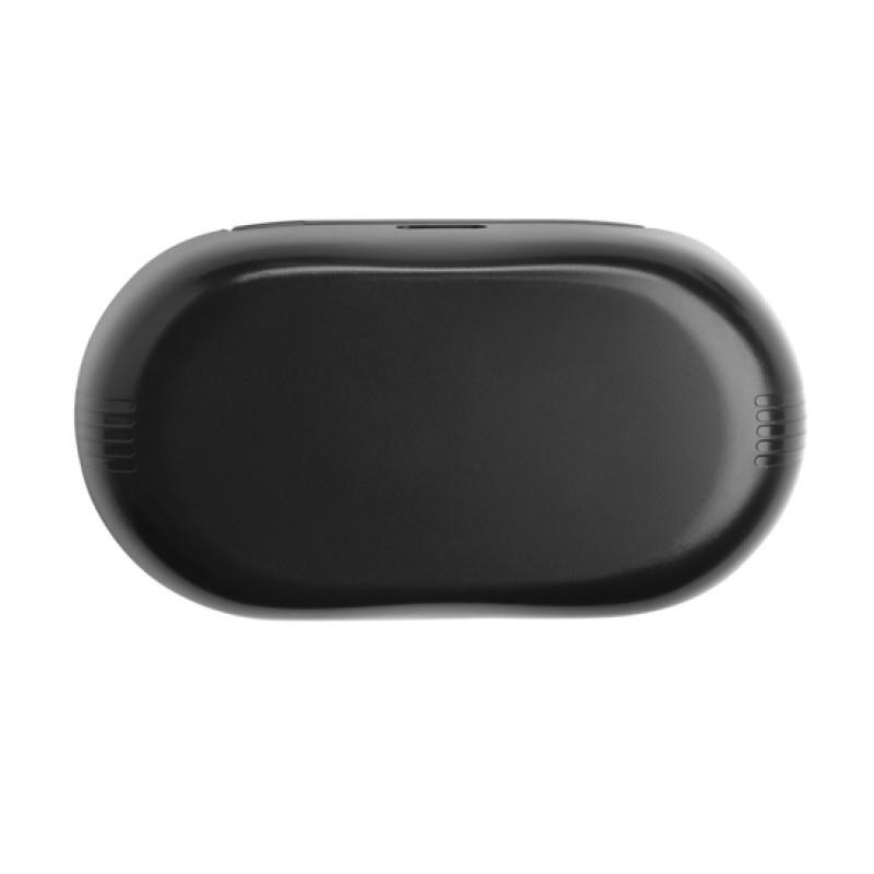 vista inferior del estuche de carga de los Auriculares Inalámbricos JBL Quantum TWS Negro