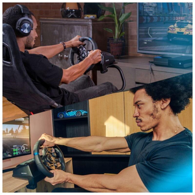 Chicos jugando a un juego de carreras con el Logitech G G923 Volante + Pedales Negro