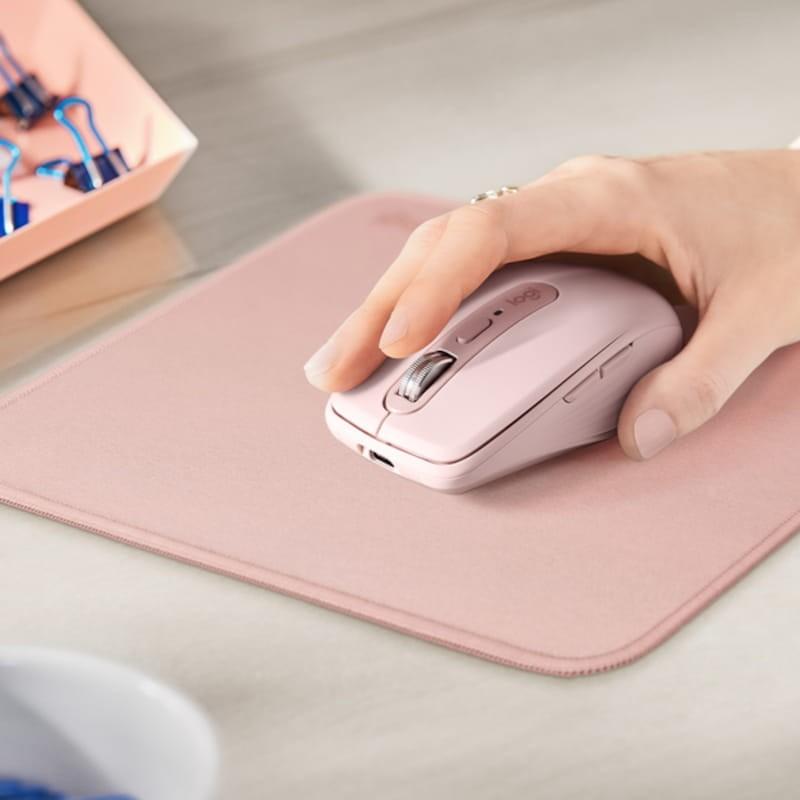 Logitech Studio Series 200 x 300 mm Rose - Tapis de souris avec photo réelle