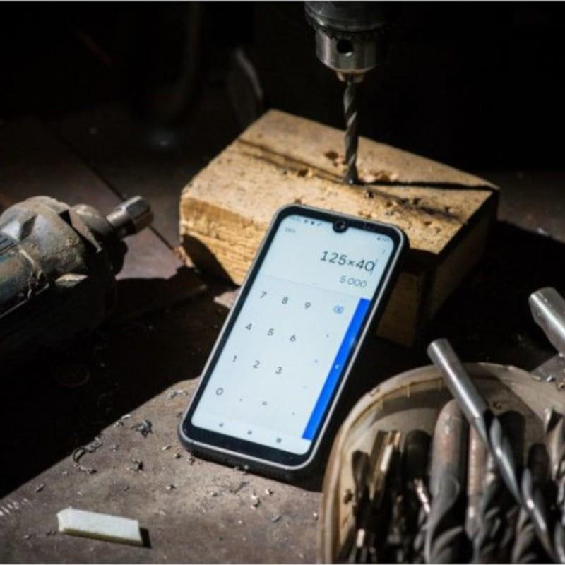 Écran de MaxCom MS572 3Go/32Go Noir - Téléphone portable