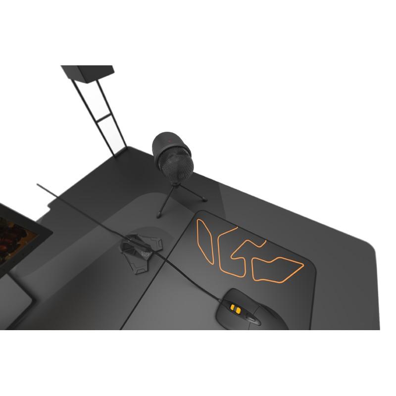 Micrófono Krom Kimu Pro  Profesional - micrófono sobre una mesa gaming