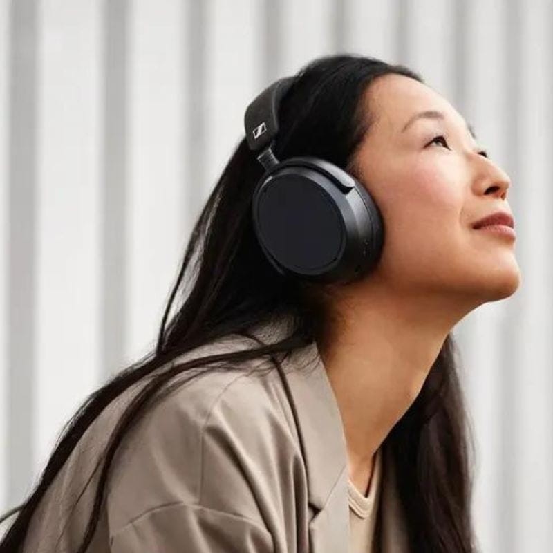 Sennheiser Momentum 4 Wireless Bluetooth ANC Grafito - Auriculares inalámbricos imagen real
