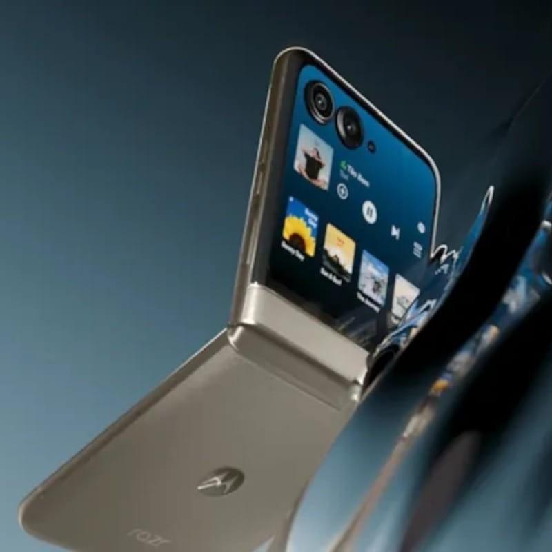 Conexiones de Motorola Razr 50 5G 8GB/256GB Arena - Teléfono Móvil
