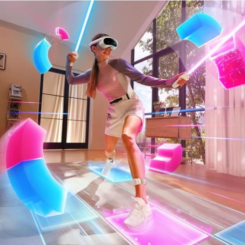 Criatividade de Pico 4 Ultra 256 GB + Conjunto de 2 Controlos de Movimento Cinza - Óculos de Realidade Virtual