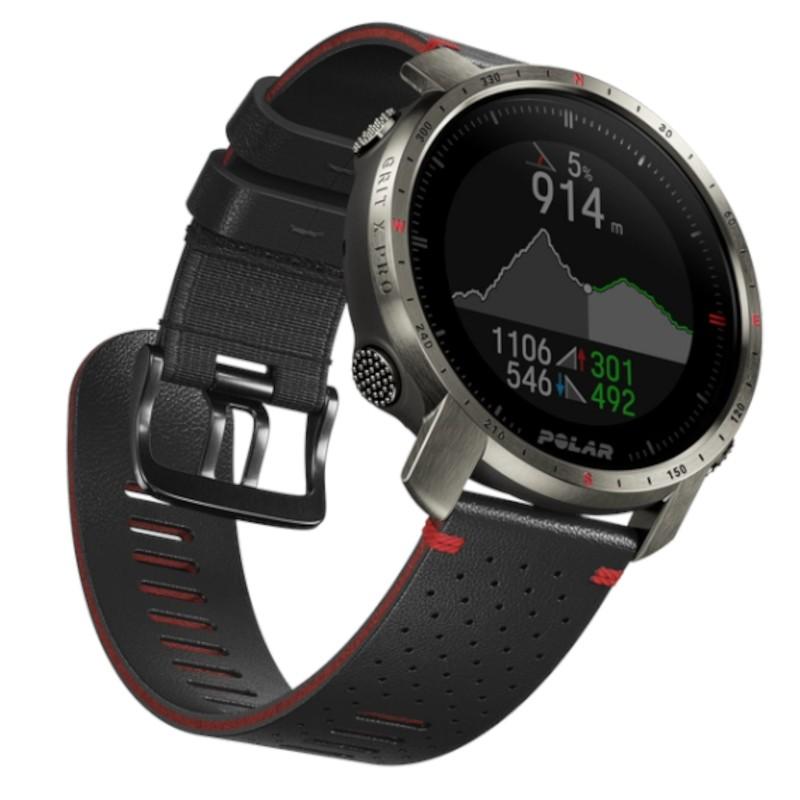 Polar Grit X Pro Titan Preto - Smart Watch Vista Frontal Direita
