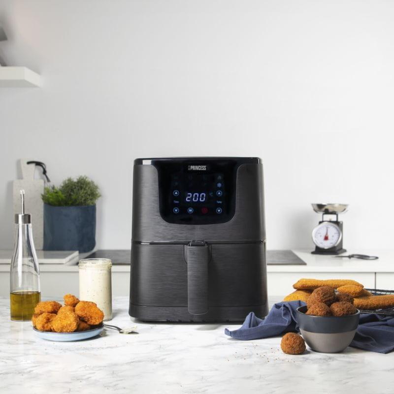 Vista geral da Fritadeira sem óleo Princess Aerofryer 5.2 L Preto