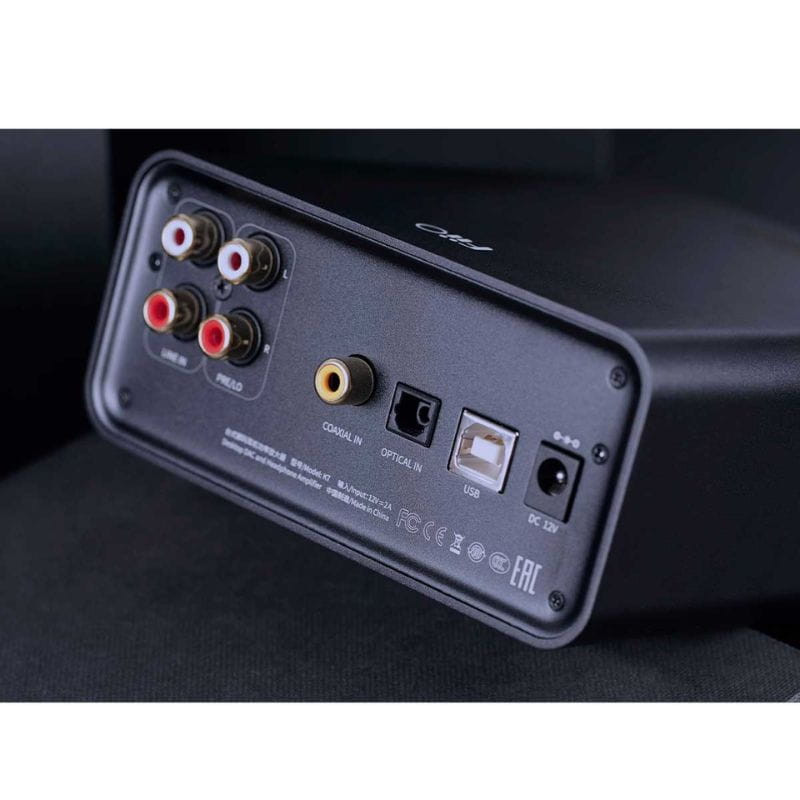 FiiO K7 Negro – panel trasero con entradas RCA, coaxial y óptica, puerto USB, salida line out y toma de alimentación DC en chasis metálico mate