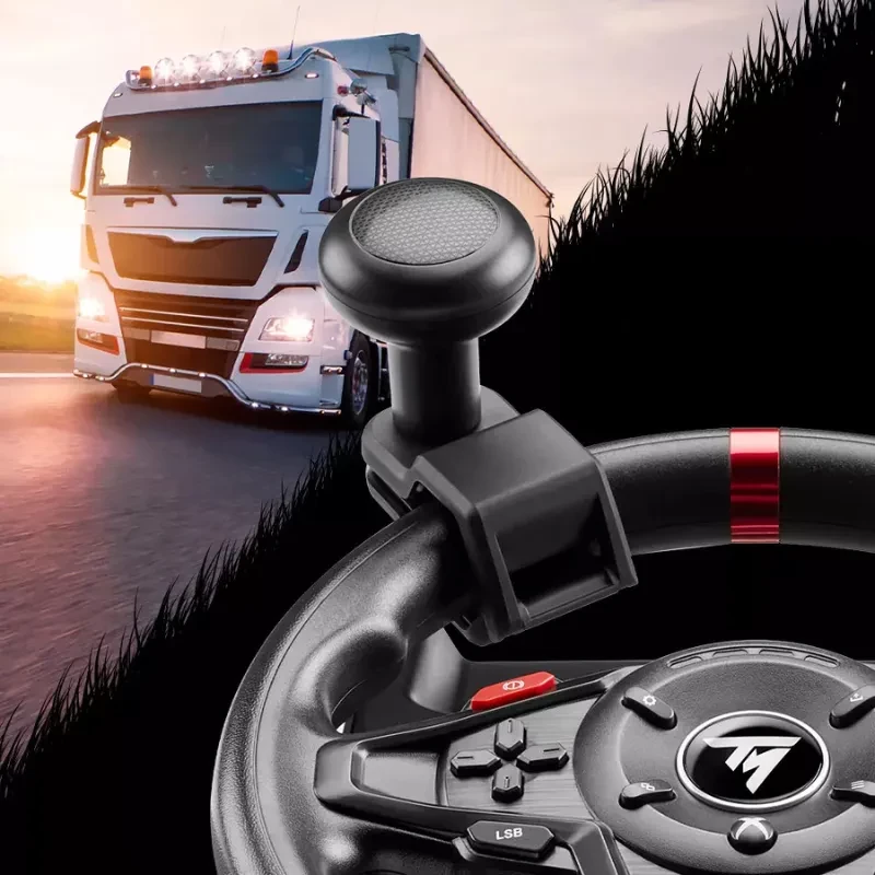 Volant Thrustmaster T128 avec bouton moleté pour conduite poids lourd, bande rouge au centre, boutons LSB et flèches visibles, texture grip antidérapante.
