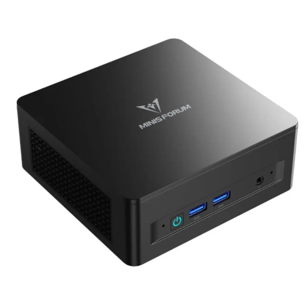 Minisforum UM760 Slim mini PC negro con carcasa compacta, rejillas laterales, dos puertos USB frontales azules, botón de encendido y jack de audio