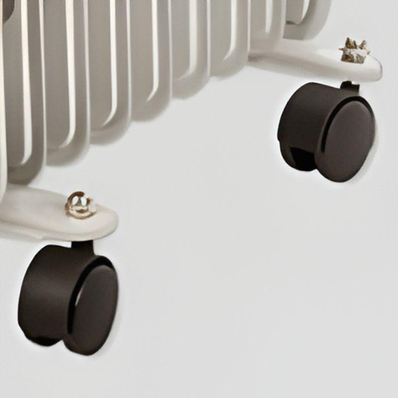 Soler & Palau Sahara 2003 - Radiador de óleo, vista detalhada das rodas giratórias