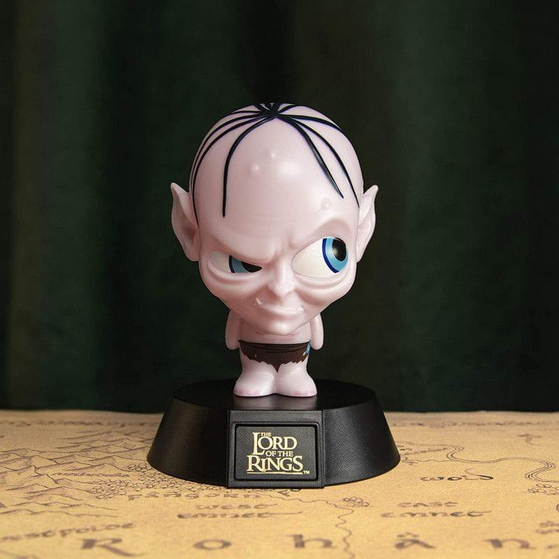 Lámpara Paladone Icon Gollum: figura chibi luminosa con cabeza grande, piel pálida y ojos grandes; base negra “Lord of the Rings”. Ideal coleccionistas.