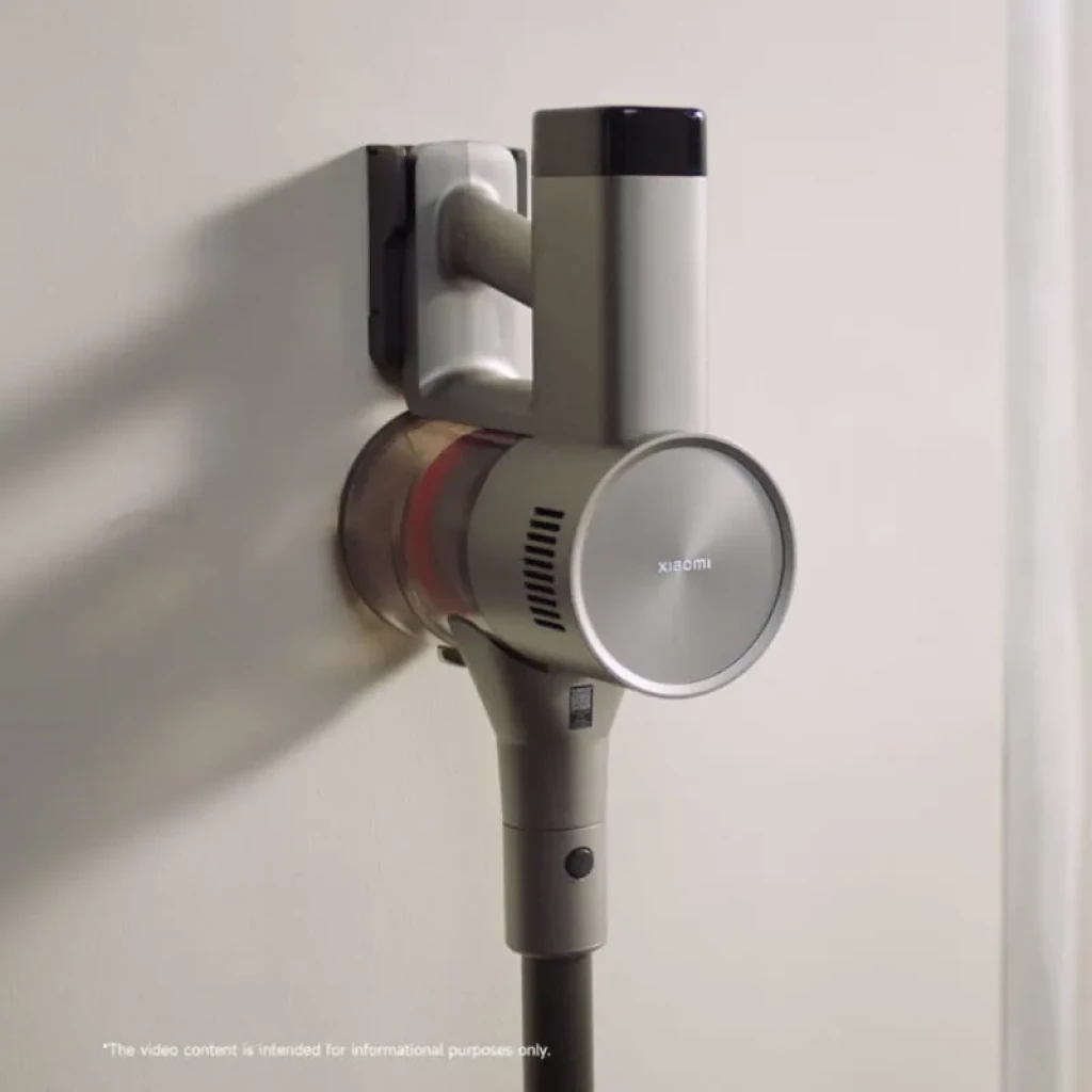 Aspirateur balai Xiaomi Vacuum Cleaner G30 Max fixé au mur, corps gris métal compact, poignée ergonomique, tube fin et réservoir transparent avec filtre