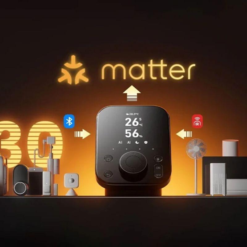 Centralita inteligente SwitchBot Hub 3 con pantalla que muestra temperatura y humedad, dial frontal, conectividad Matter, Bluetooth e infrarrojos para control