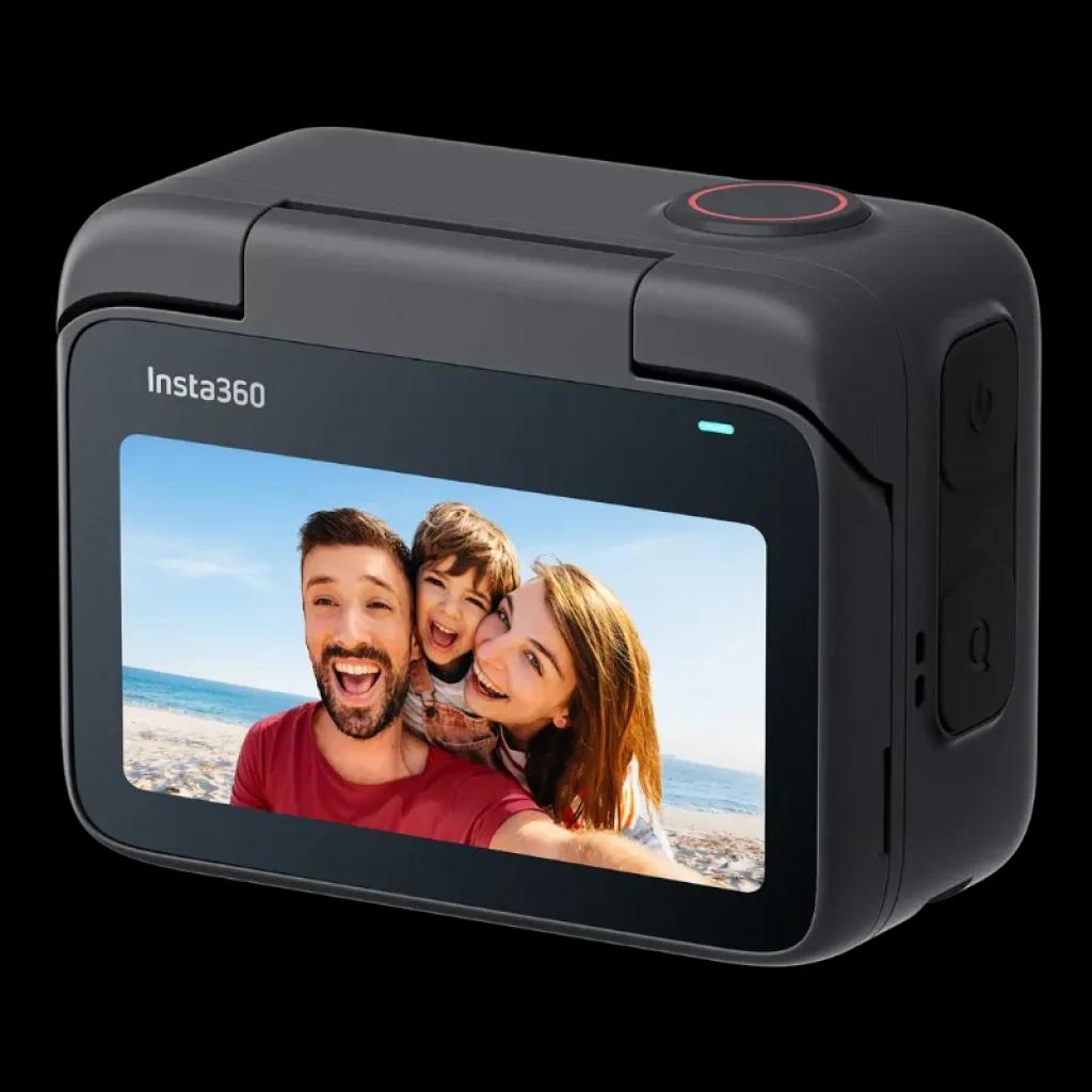 Insta 360º GO 3S Negro con pantalla frontal a color, botones laterales y cuerpo compacto para vlogs y deporte